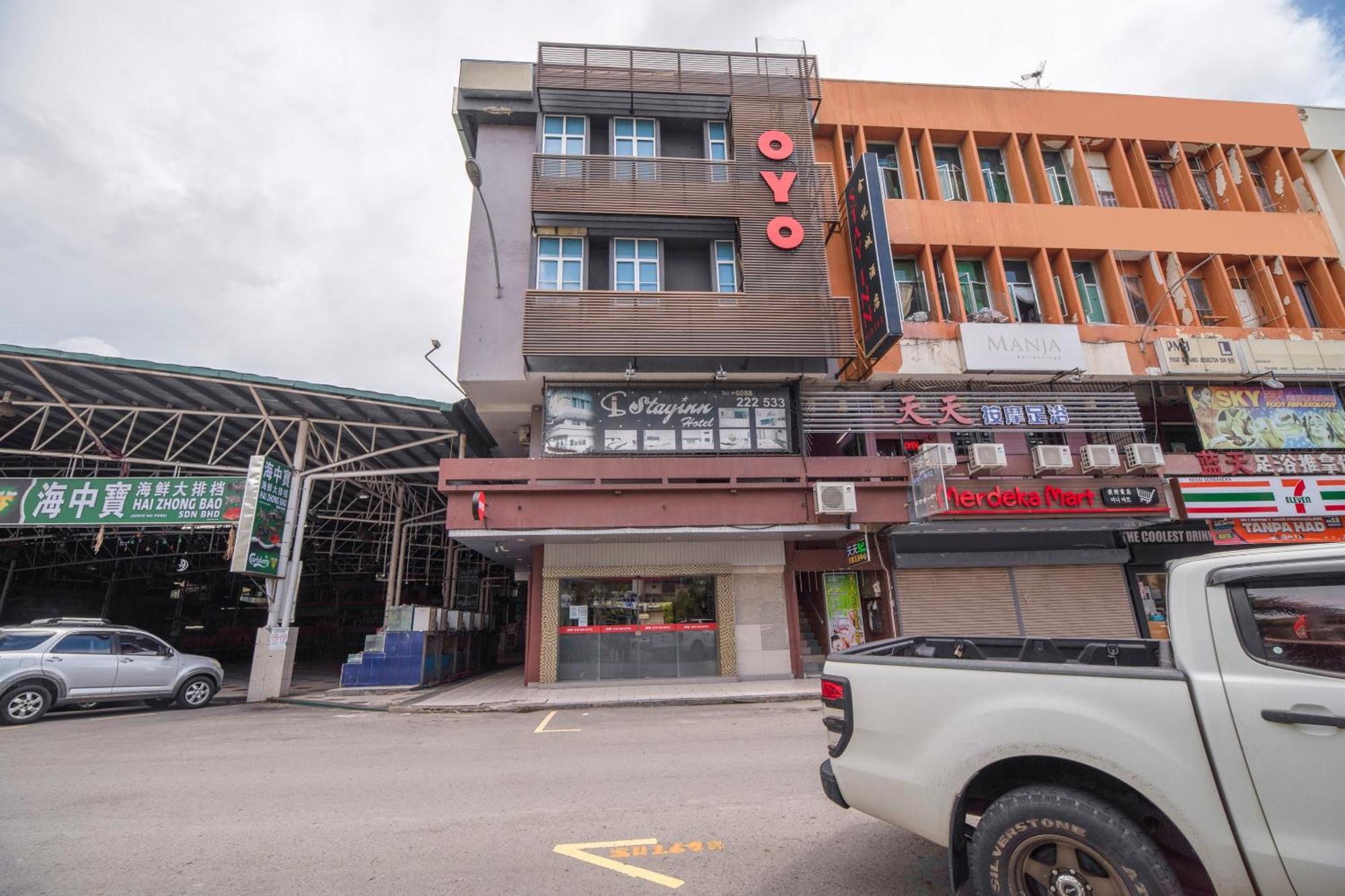 Super Oyo 89965 Stay Inn II Kota Kinabalu Exteriér fotografie